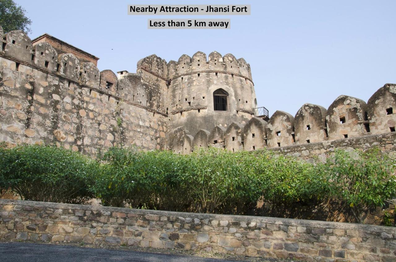 Oyo 41923 Prema Kunj Resort Jhansi Exterior photo