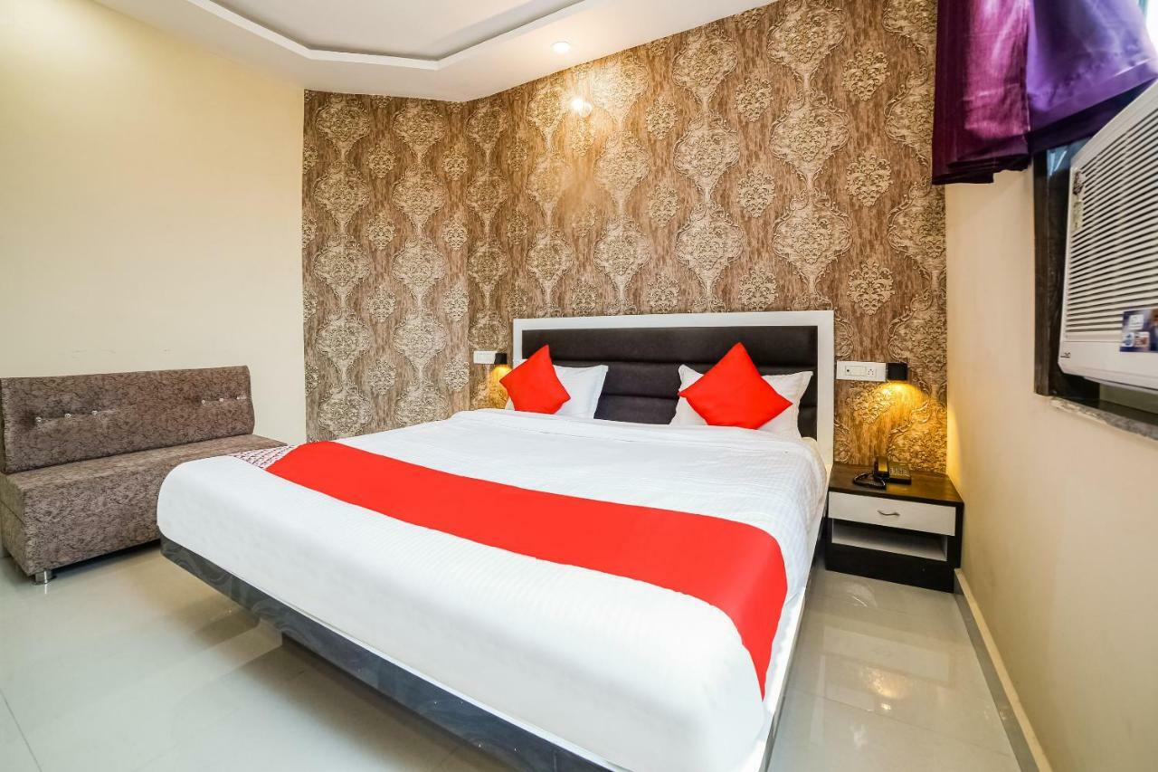 Oyo 41923 Prema Kunj Resort Jhansi Exterior photo